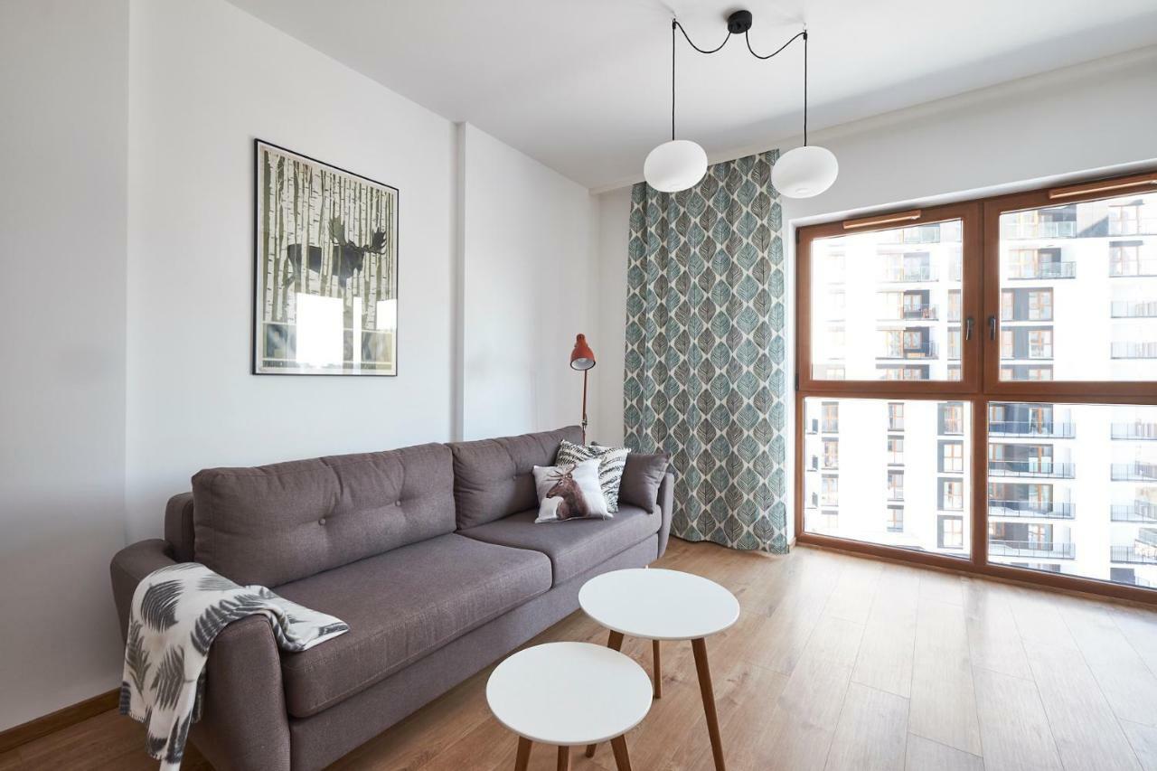 Modern Apartment In Warsaw Exterior photo