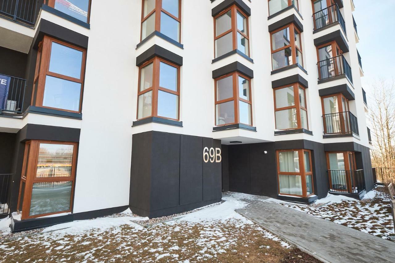 Modern Apartment In Warsaw Exterior photo